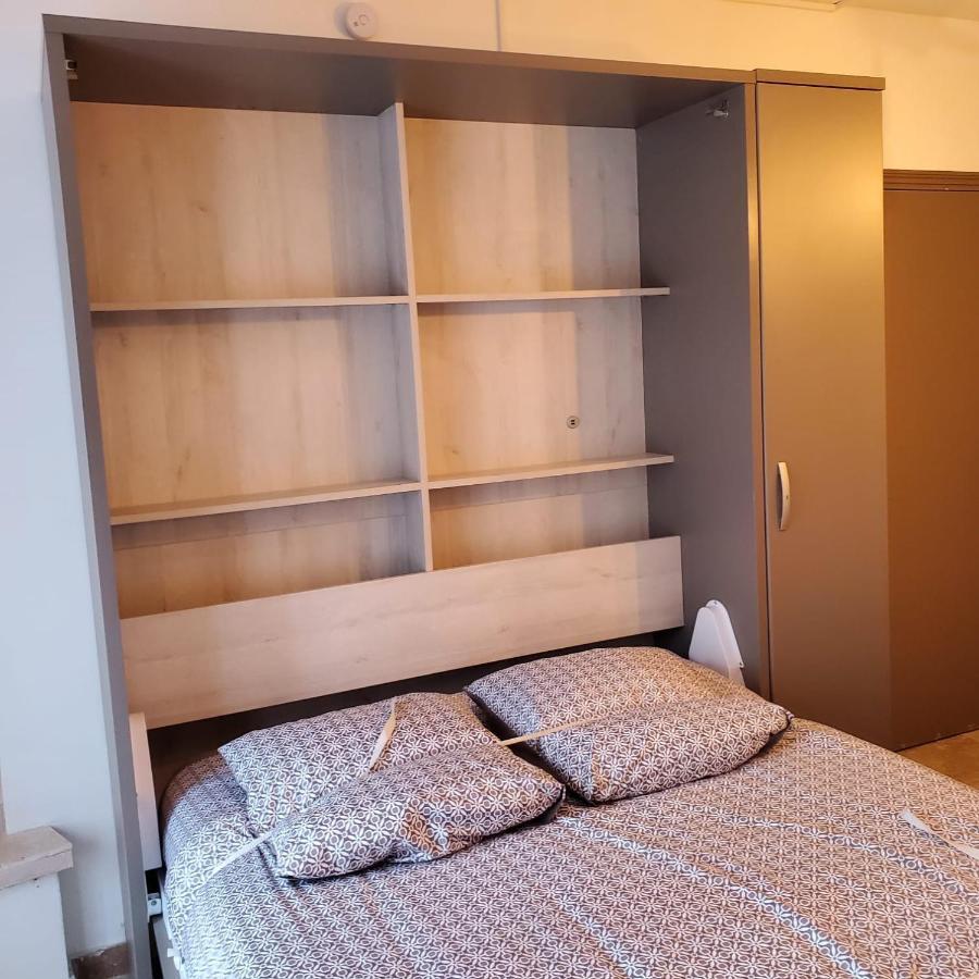 Maclenfa: Charmant Studio Au Coeur De L'Herault. سانت-غيلام-لو-ديزرت المظهر الخارجي الصورة